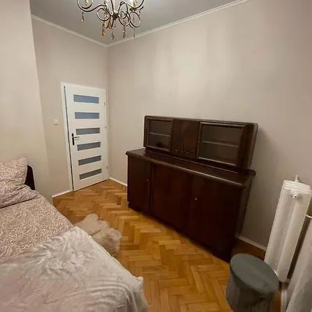 Stylowy W Centrum Apartment *